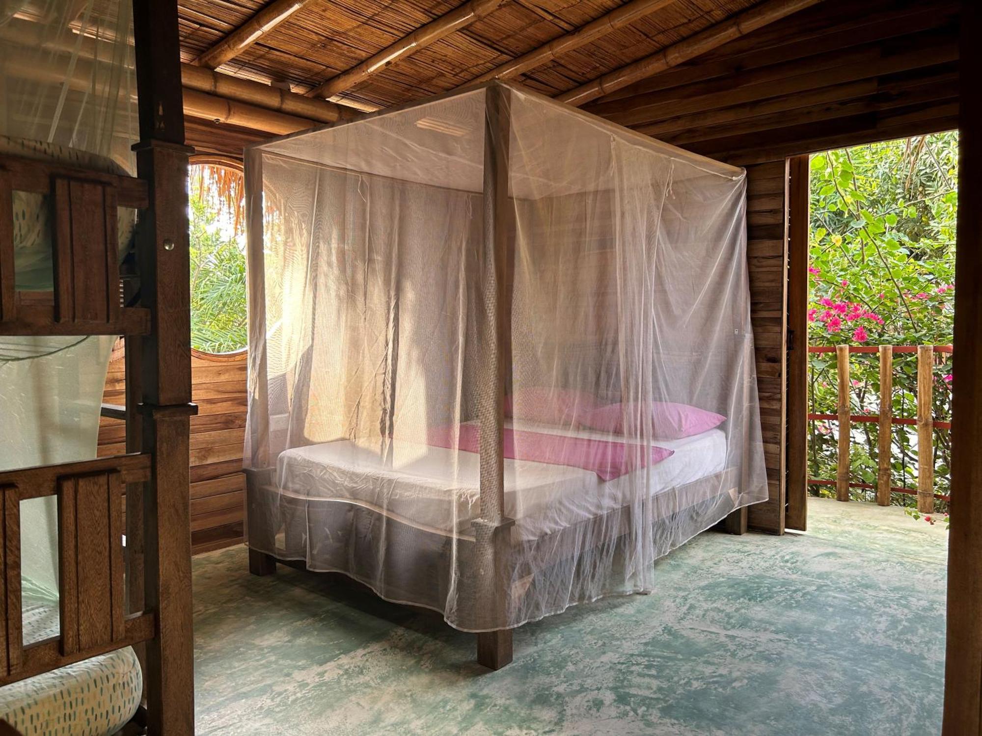 Hostal Corazon De Tagua Паломино Экстерьер фото